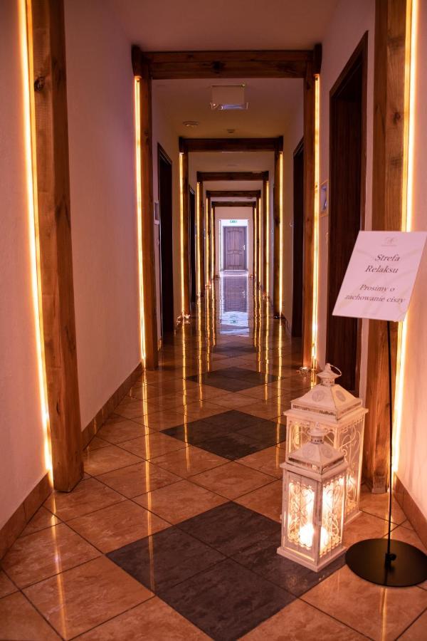 Hotel Dwór Czarneckiego Porosły Exterior foto