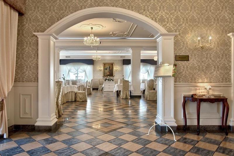 Hotel Dwór Czarneckiego Porosły Exterior foto